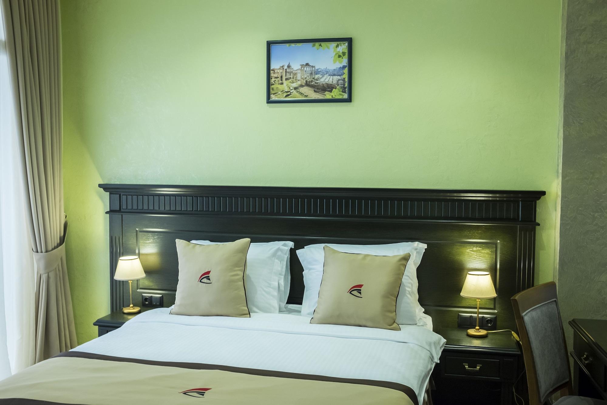 Colosseum Marina Hotel Batumi Kültér fotó