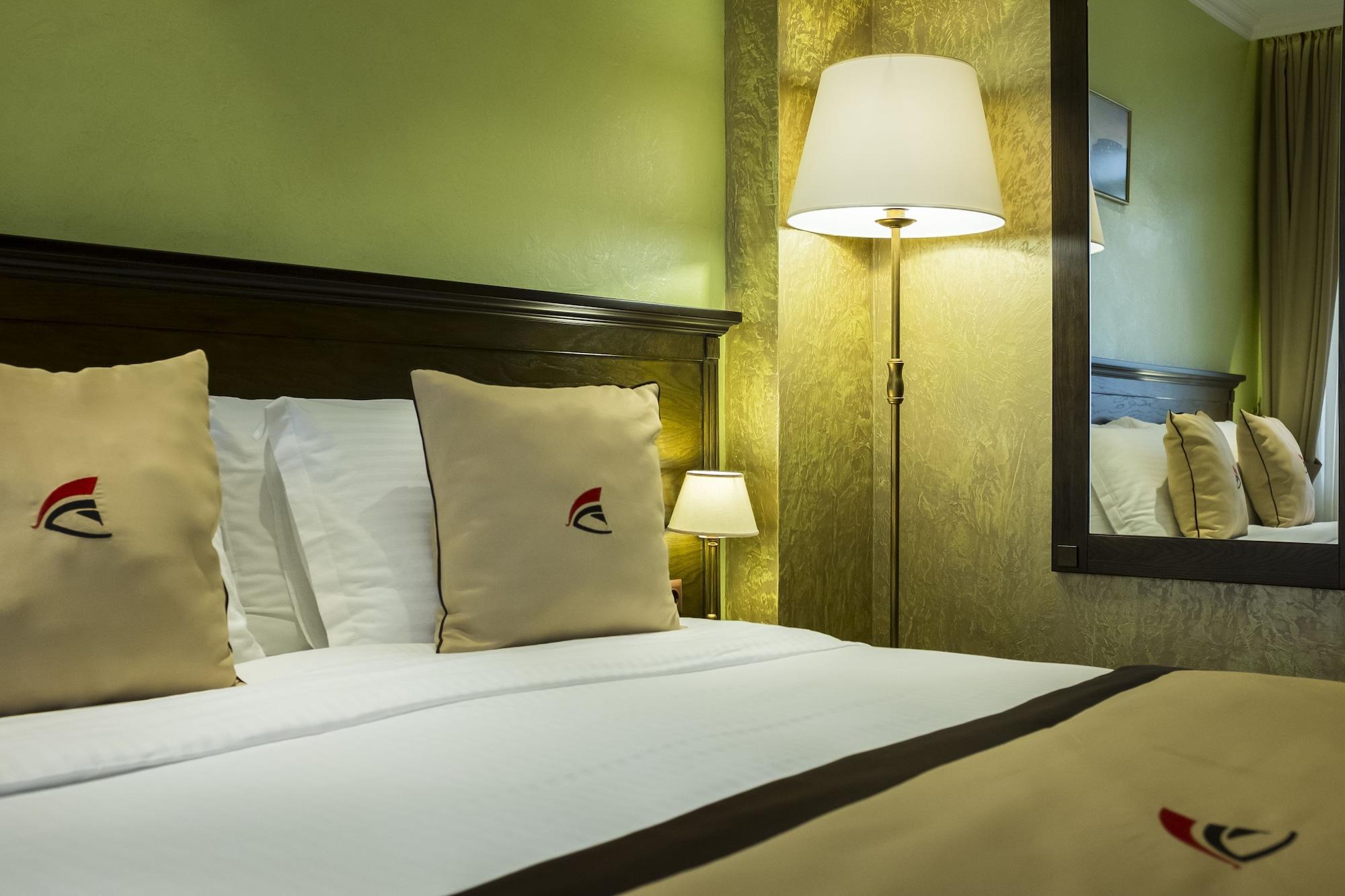 Colosseum Marina Hotel Batumi Kültér fotó