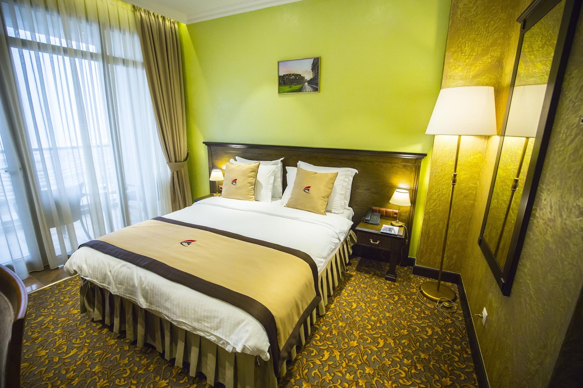 Colosseum Marina Hotel Batumi Kültér fotó