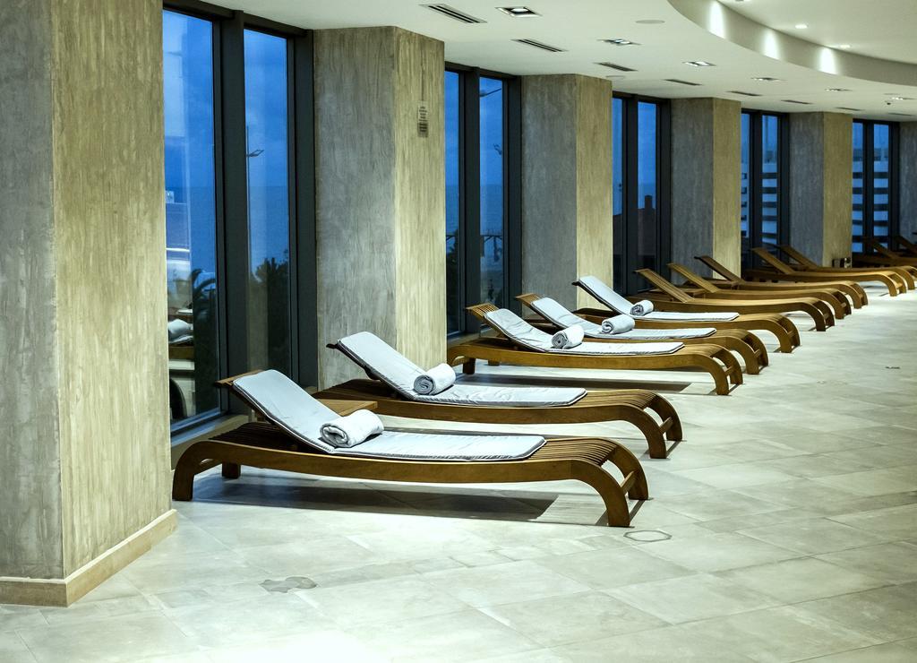 Colosseum Marina Hotel Batumi Kültér fotó