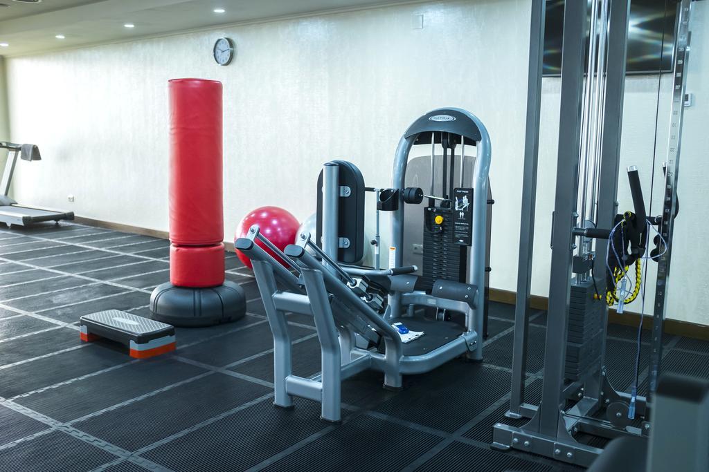 Colosseum Marina Hotel Batumi Kültér fotó