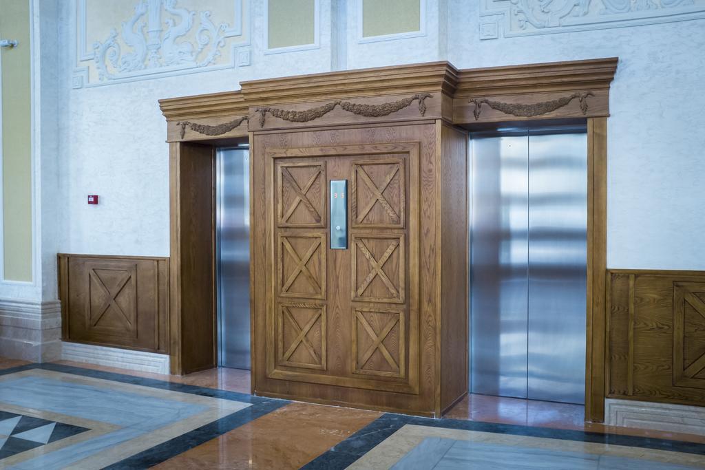 Colosseum Marina Hotel Batumi Kültér fotó