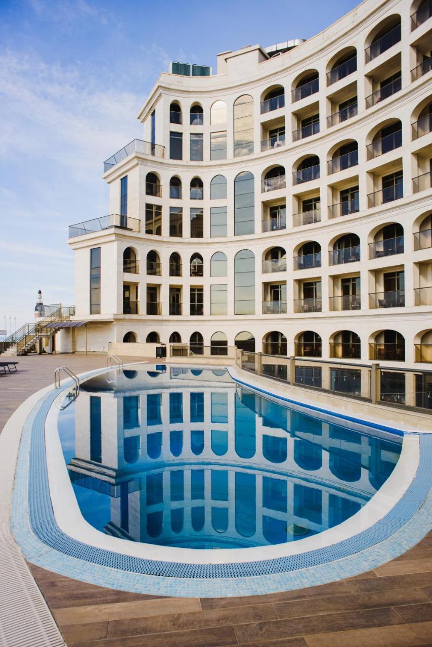Colosseum Marina Hotel Batumi Kültér fotó